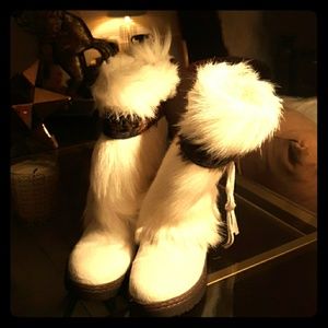 Bearpaw boots